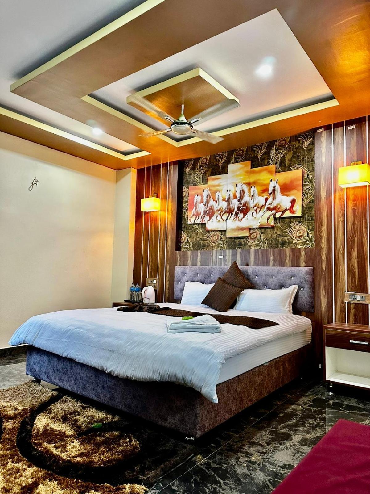 Hotel Hot Pot, Dhangadhi Luaran gambar