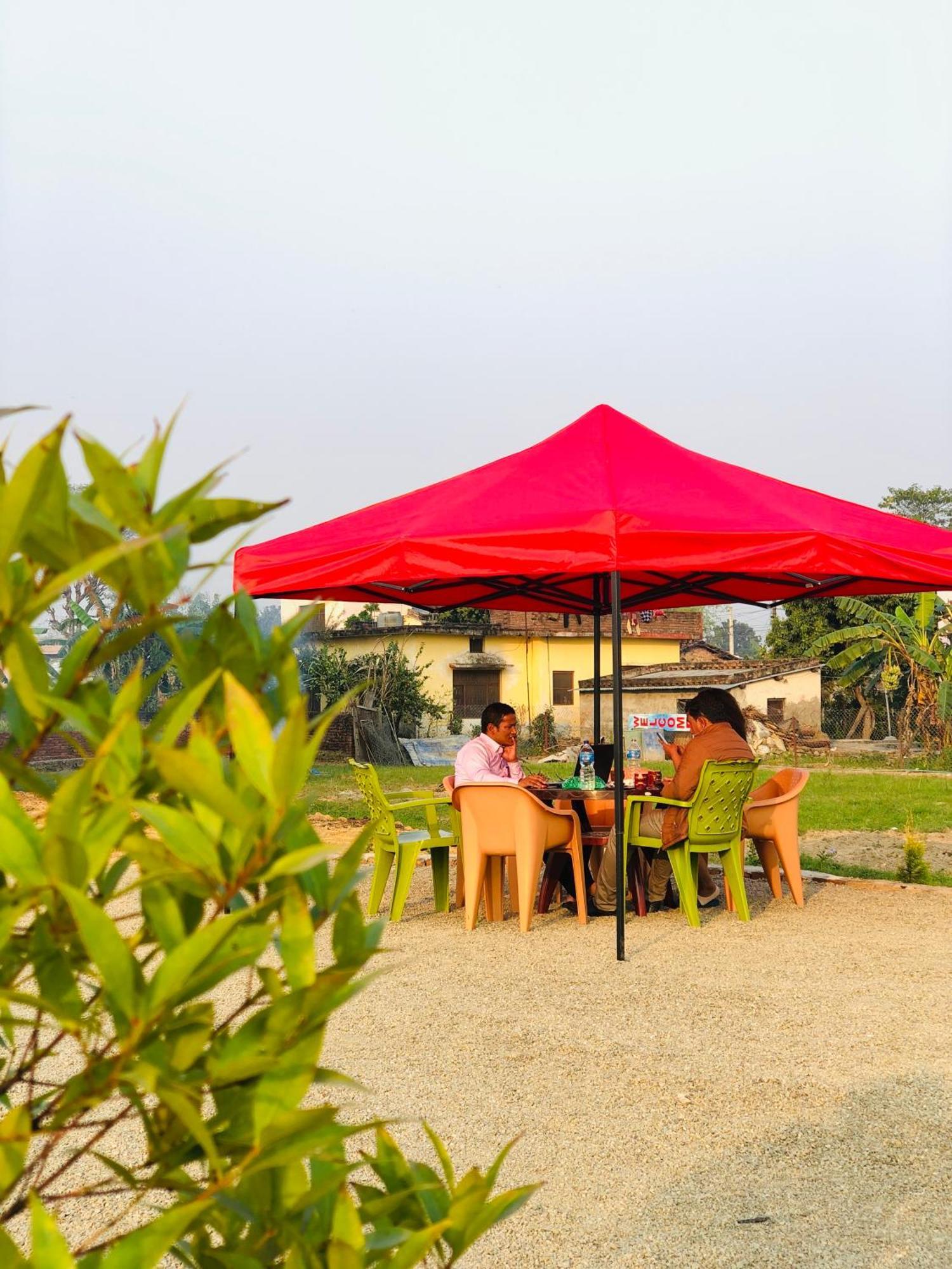Hotel Hot Pot, Dhangadhi Luaran gambar
