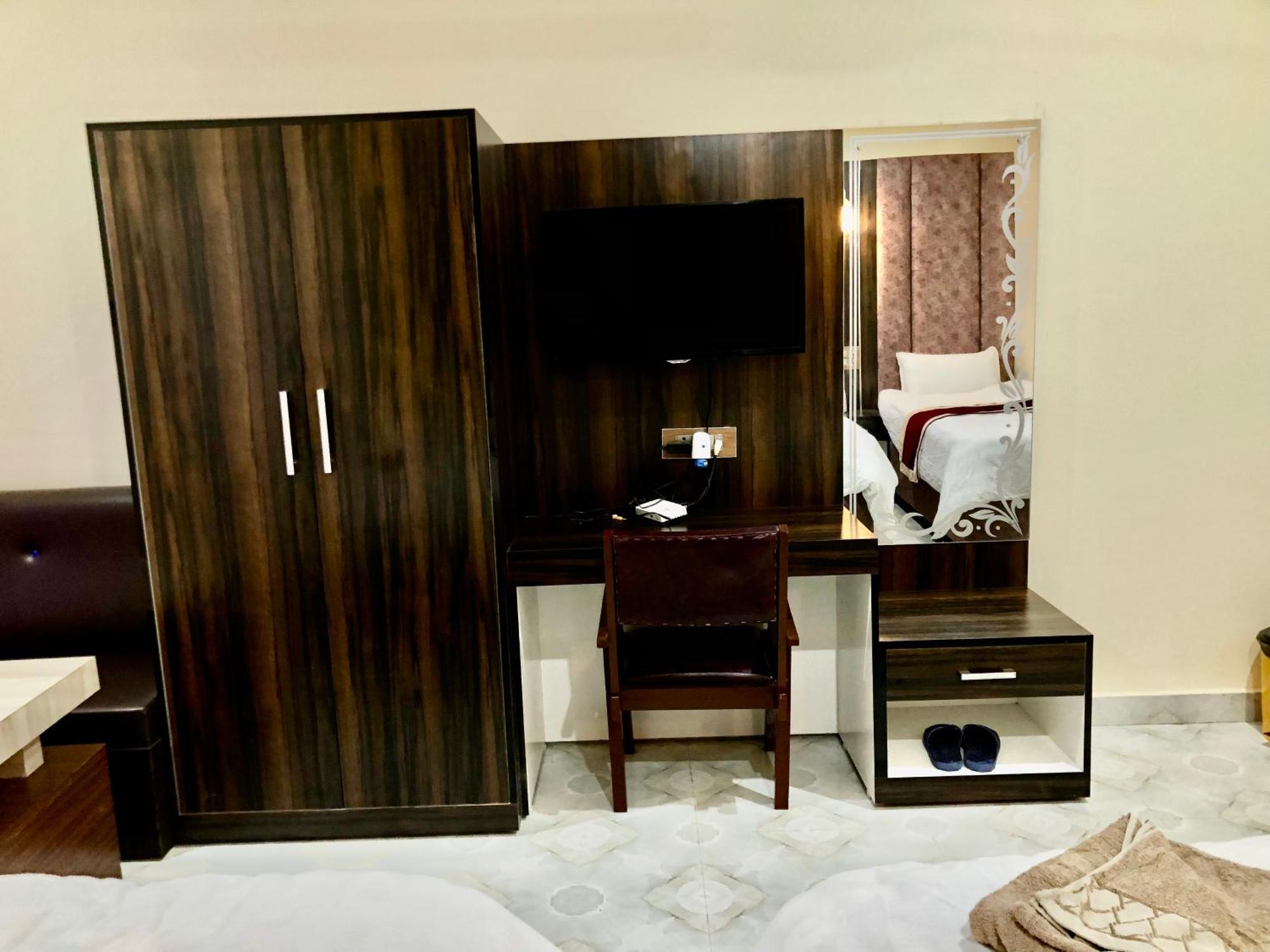 Hotel Hot Pot, Dhangadhi Luaran gambar